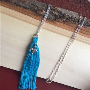 Tassel necklace